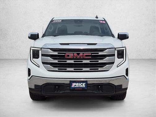 Summit White 2025 GMC Sierra 1500 SLE