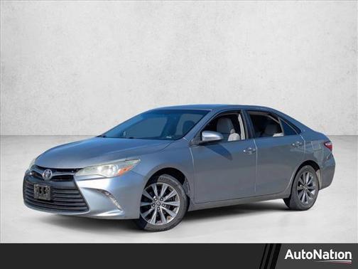 2016 Toyota Camry XLE