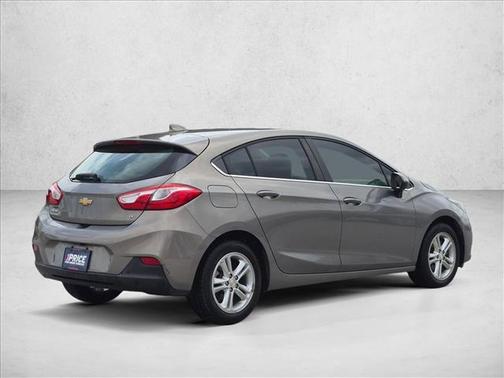 Pepperdust Metallic 2018 Chevrolet Cruze LT