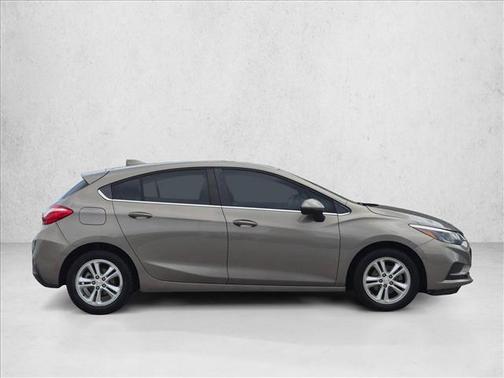 Pepperdust Metallic 2018 Chevrolet Cruze LT