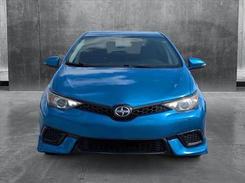 2016 Scion iM 5dr HB Man