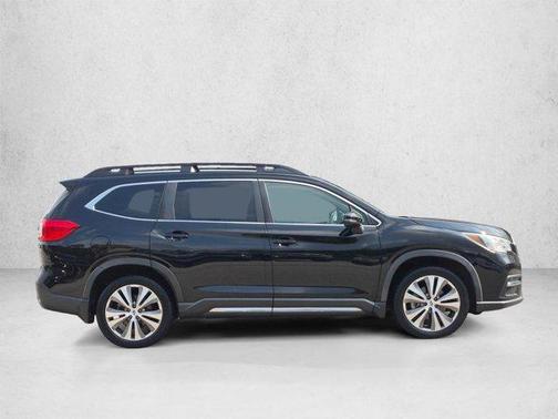 Crystal Black Silica 2020 Subaru Ascent Limited 7-Passenger