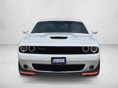 White Knuckle Clearcoat 2022 Dodge Challenger R/T Scat Pack