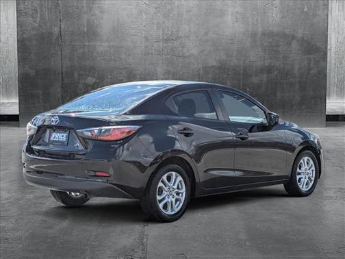 2017 Toyota Yaris iA Base