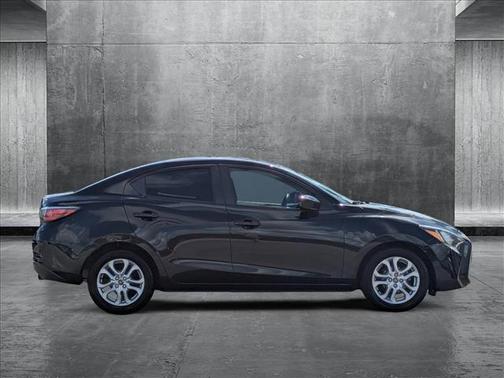 2017 Toyota Yaris iA Base