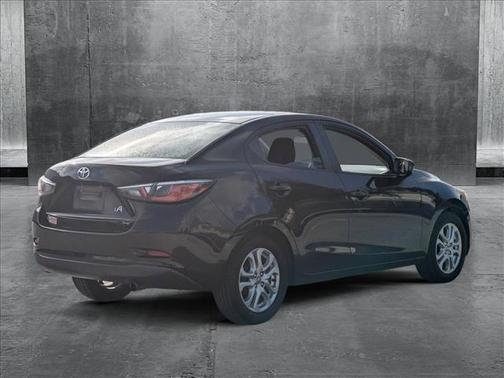 2017 Toyota Yaris iA Base