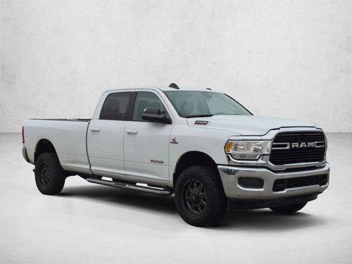 Bright White Clearcoat 2020 RAM 2500 Big Horn Crew Cab 4x4 8' Box