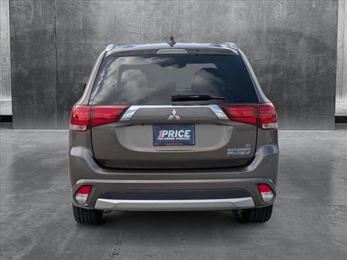 2018 Mitsubishi Outlander PHEV SEL