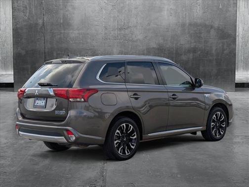 2018 Mitsubishi Outlander PHEV SEL