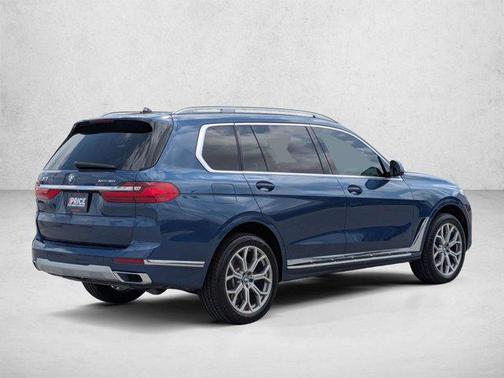 Phytonic Blue Metallic 2020 BMW X7 xDrive40i