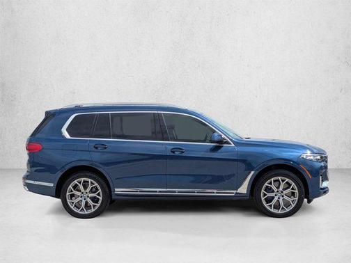 Phytonic Blue Metallic 2020 BMW X7 xDrive40i