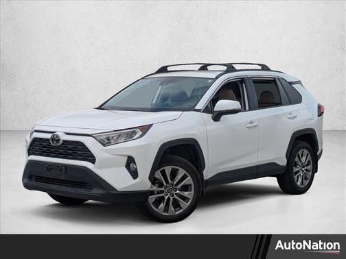 2019 Toyota RAV4 XLE Premium