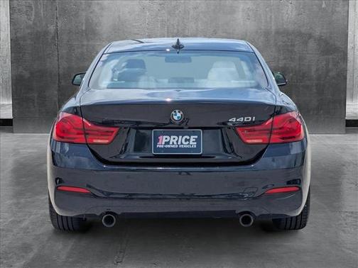 2019 BMW 440 i