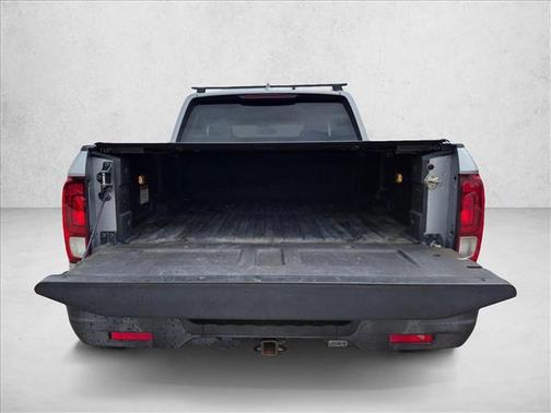 Lunar Silver Metallic 2017 Honda Ridgeline RTL