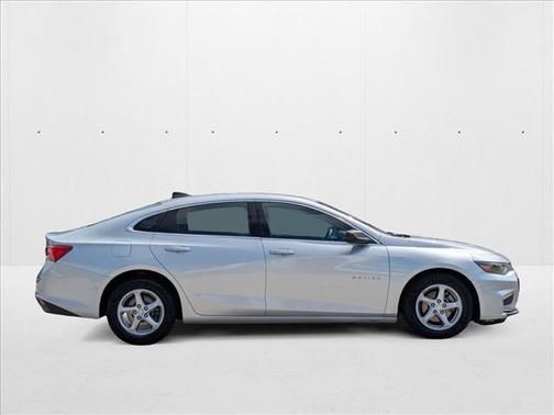 2017 Chevrolet Malibu 1LS