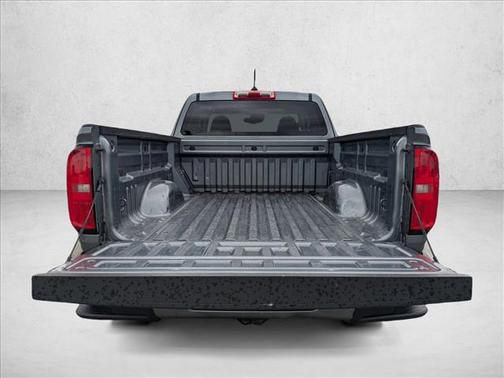 Satin Steel Metallic 2022 Chevrolet Colorado LT