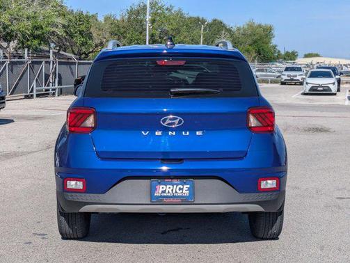 Intense Blue 2022 Hyundai VENUE SEL