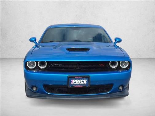 B5 Blue Pearlcoat 2019 Dodge Challenger R/T Scat Pack