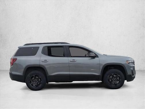 2022 GMC Acadia AWD AT4