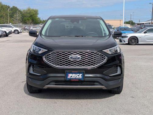 Iconic Silver Metallic 2024 Ford Edge SEL