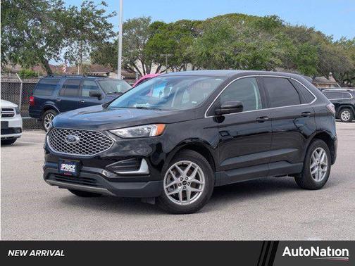 Iconic Silver Metallic 2024 Ford Edge SEL