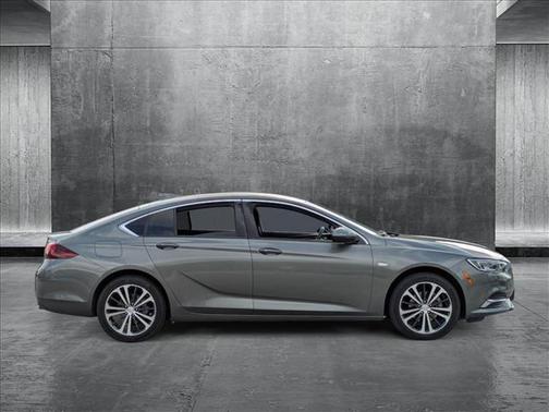 2019 Buick Regal Sportback FWD Preferred
