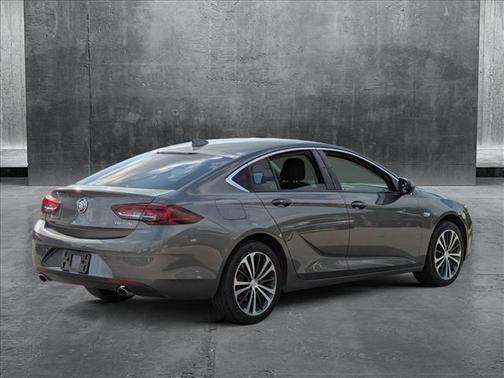 2019 Buick Regal Sportback FWD Preferred