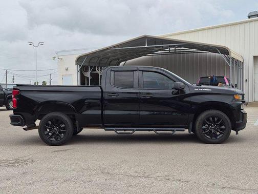 Black 2020 Chevrolet Silverado 1500 Custom