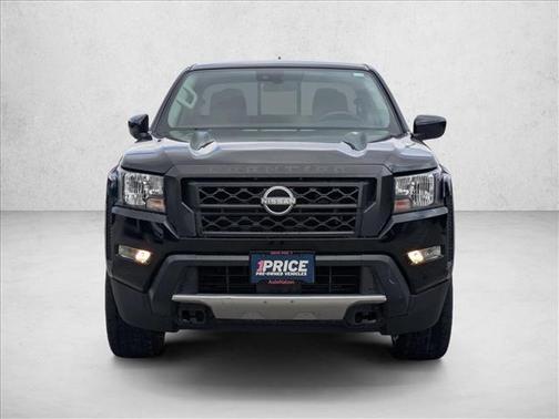 Super Black 2022 Nissan Frontier SV