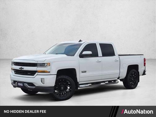 Summit White 2018 Chevrolet Silverado 1500 2LT