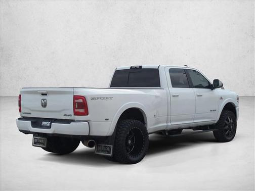 2019 RAM 3500 Laramie Crew Cab 4x4 8' Box
