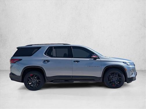 Sterling Gray Metallic 2023 Chevrolet Traverse Premier