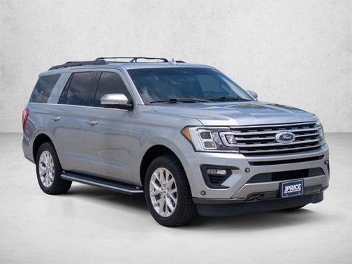 Iconic Silver Metallic 2021 Ford Expedition XLT