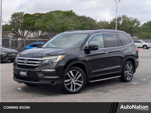 Crystal Black Pearl 2017 Honda Pilot Elite