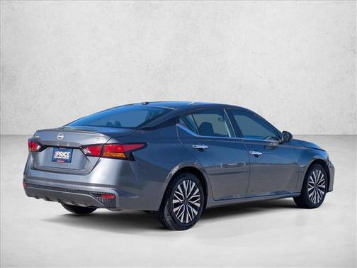 Gun Metallic 2024 Nissan Altima 2.5 SV