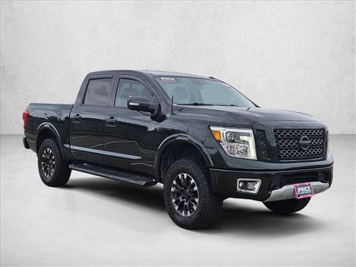 Midnight Pine Metallic 2019 Nissan Titan PRO-4X