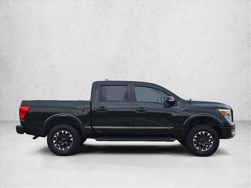 Midnight Pine Metallic 2019 Nissan Titan PRO-4X