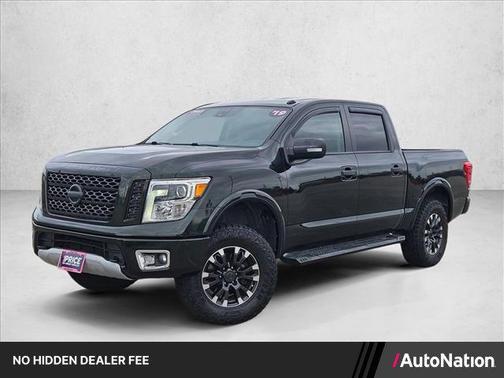 Midnight Pine Metallic 2019 Nissan Titan PRO-4X