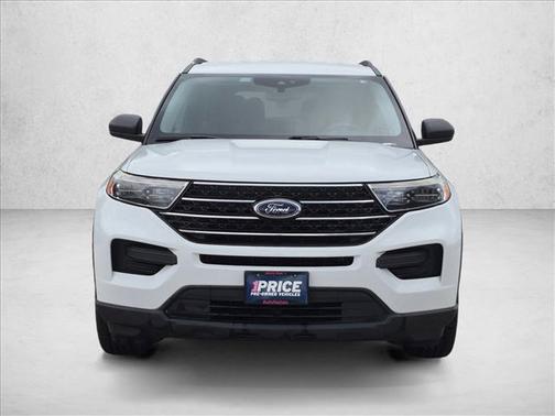 Oxford White 2021 Ford Explorer XLT