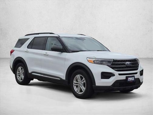 Oxford White 2021 Ford Explorer XLT