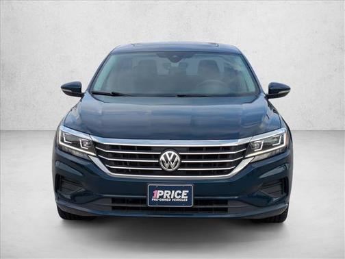 2022 Volkswagen Passat 2.0T SE