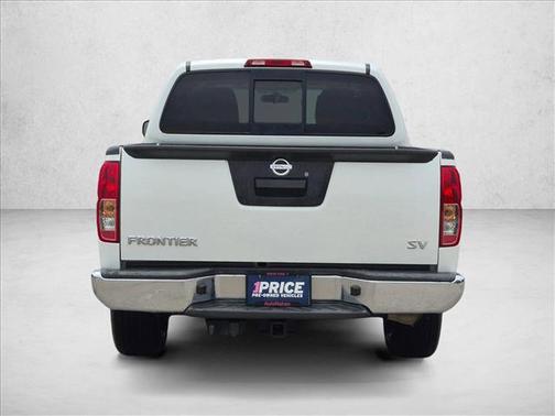 Glacier White 2019 Nissan Frontier SV