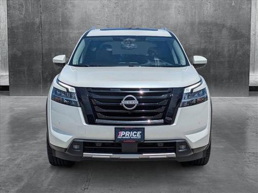 2022 Nissan Pathfinder Platinum 2WD