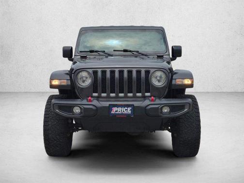 Granite Crystal Metallic Clearcoat 2019 Jeep Wrangler Unlimited Rubicon