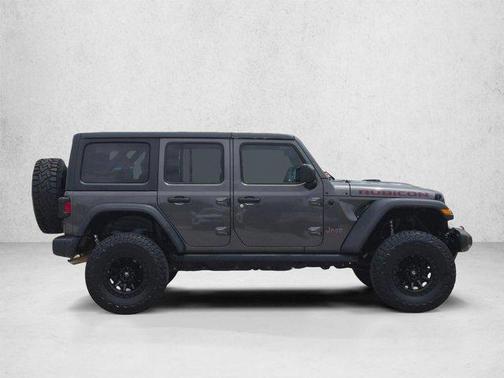 Granite Crystal Metallic Clearcoat 2019 Jeep Wrangler Unlimited Rubicon