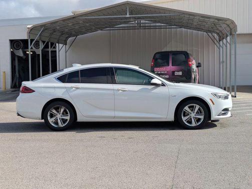 2018 Buick Regal Sportback Preferred