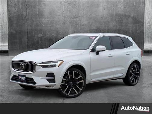 2022 Volvo XC60 B6 Inscription