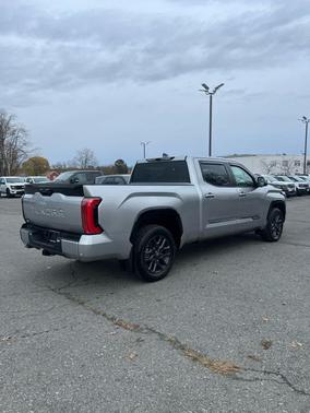 2025 Toyota Tundra Platinum
