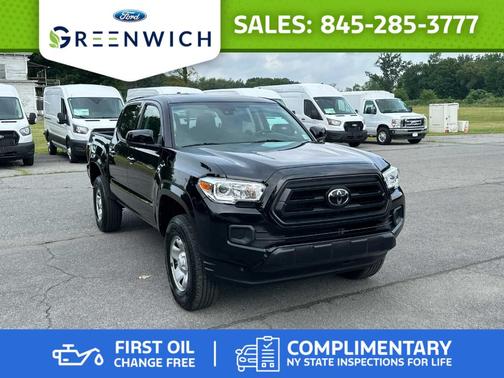 2022 Toyota Tacoma SR