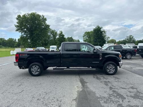 2022 Ford F-350 Lariat Super Duty